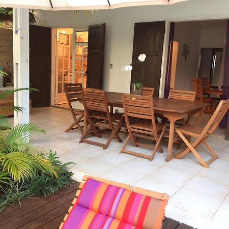 Maison Meublee Avec Piscine Pres Du Lagon ลาซาลีน เลอแบ็ง ภายนอก รูปภาพ