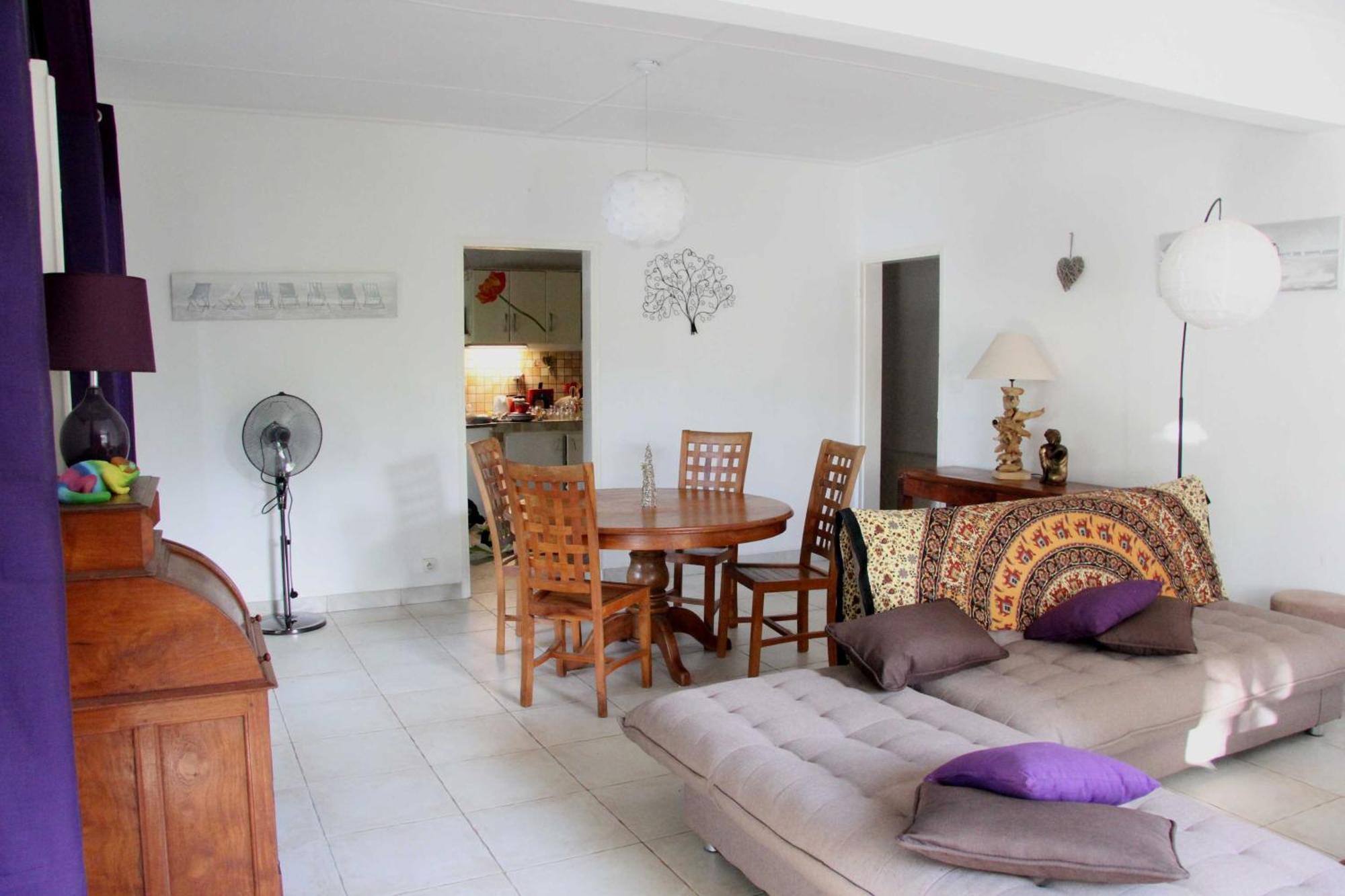 Maison Meublee Avec Piscine Pres Du Lagon ลาซาลีน เลอแบ็ง ภายนอก รูปภาพ
